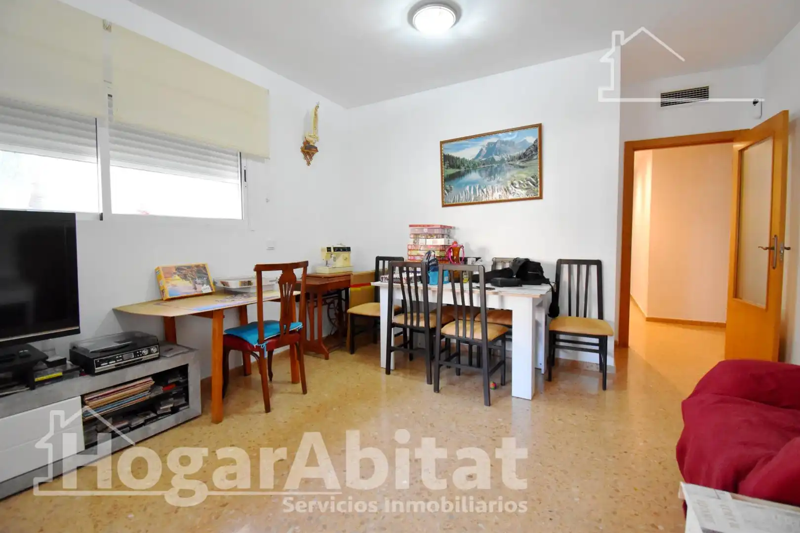 Sala d'estar de Pis en venda en Piles amb Traster, Moblat i Alarma