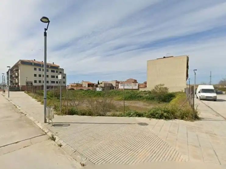 Vista exterior de Residencial en venda en Bell-lloc d'Urgell