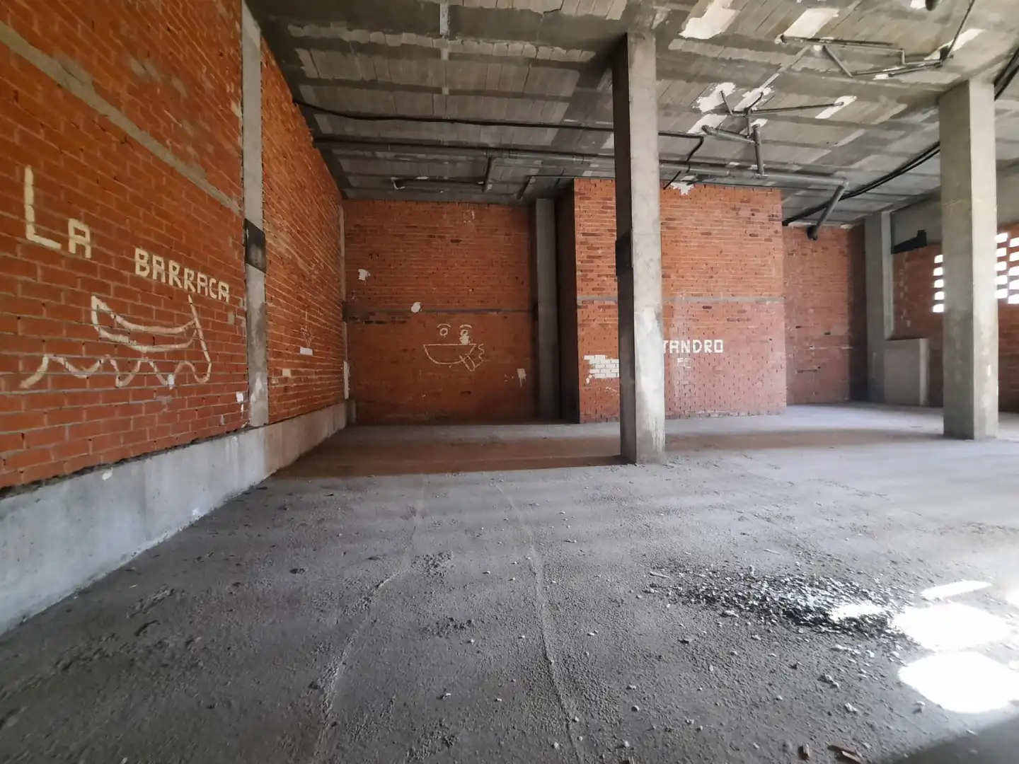 Local comercial de lloguer a Carrer de Alcudia de Veo 3, imagen 6