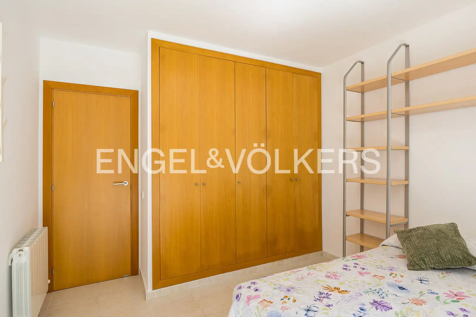 Habitación de Casa o chalet en venta en Calafell con Aire acondicionado, Calefacción y Jardín privado