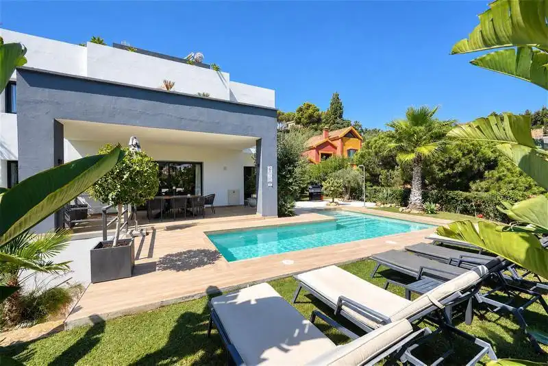 Fotografía del inmueble reportado: 9.500 €/mes — Elviria, Marbella