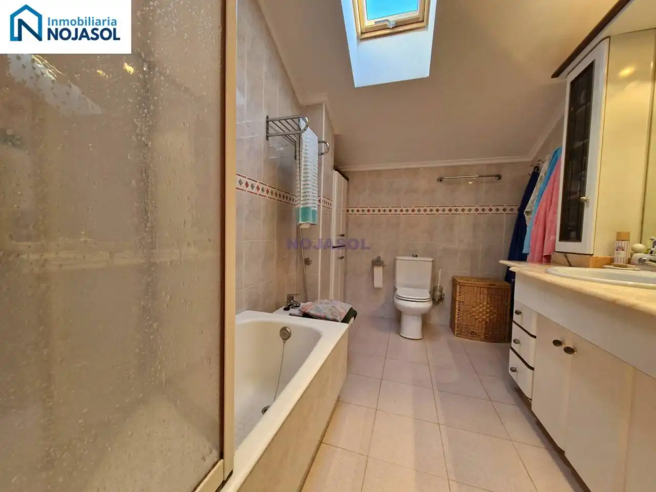 Bathroom of Houses for sale in Argoños   with Heating, Private garden and Terrace