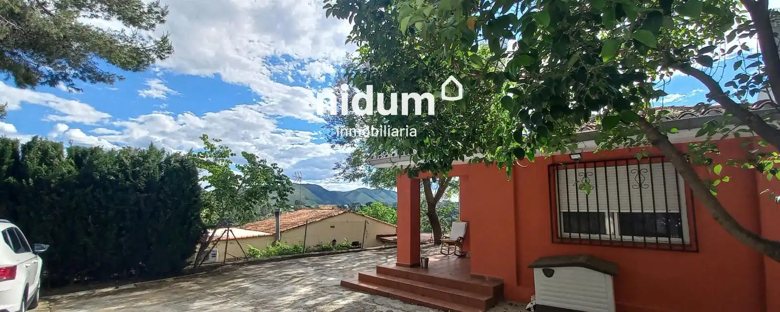Vista exterior de Casa o xalet en venda en Xàtiva amb Aire condicionat, Traster i Piscina