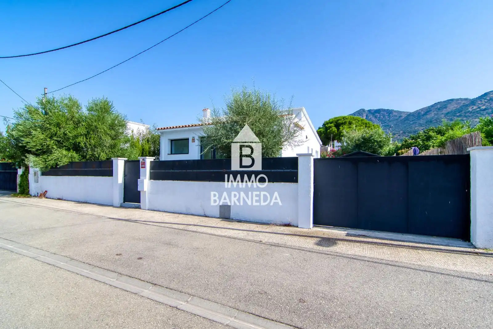 Vista exterior de Casa o xalet en venda en Roses amb Aire condicionat, Calefacció i Jardí privat