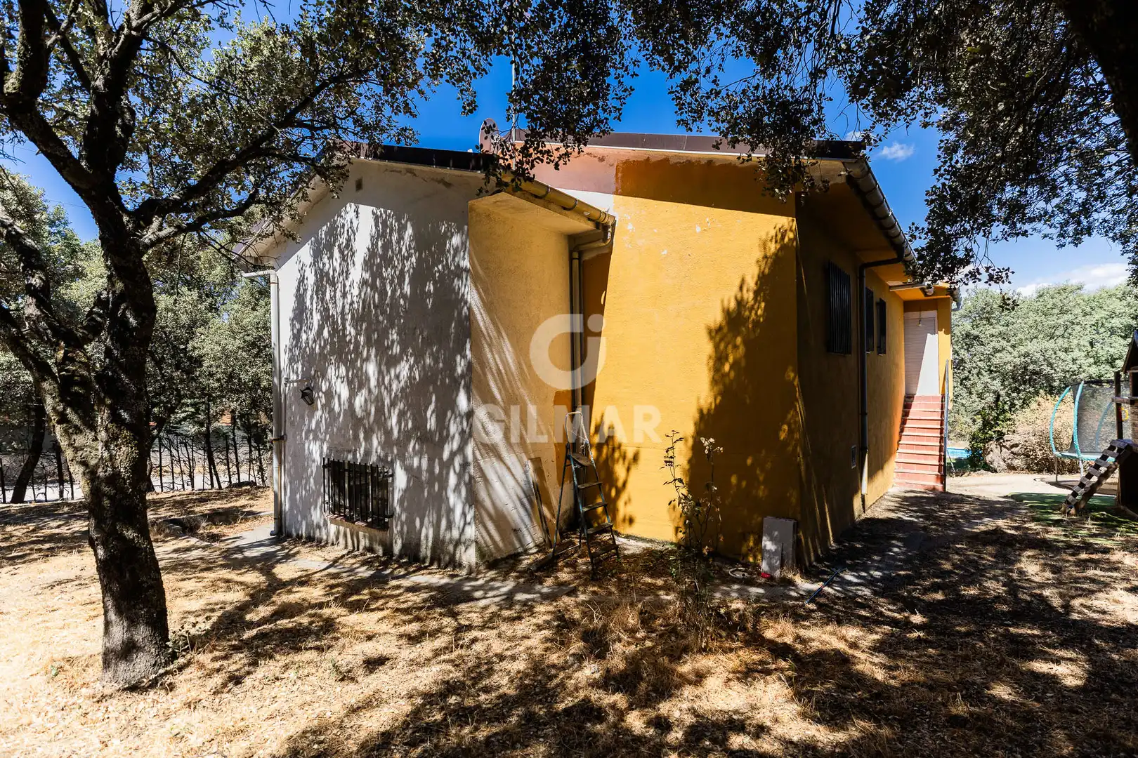 Exterior view of Houses for sale in El Escorial  with Heating, Private garden and Swimming Pool