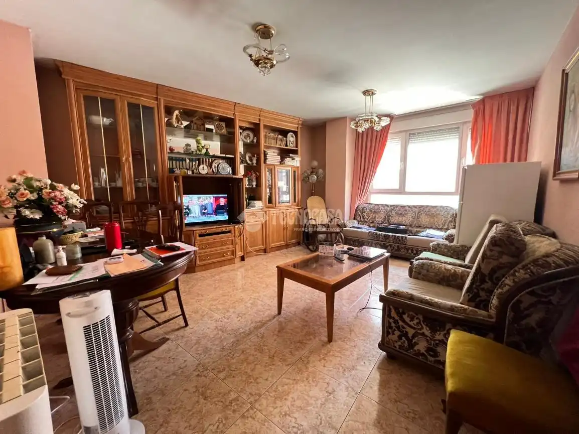 Living room of Flat for sale in Valladolid  with Heating and Terrace
