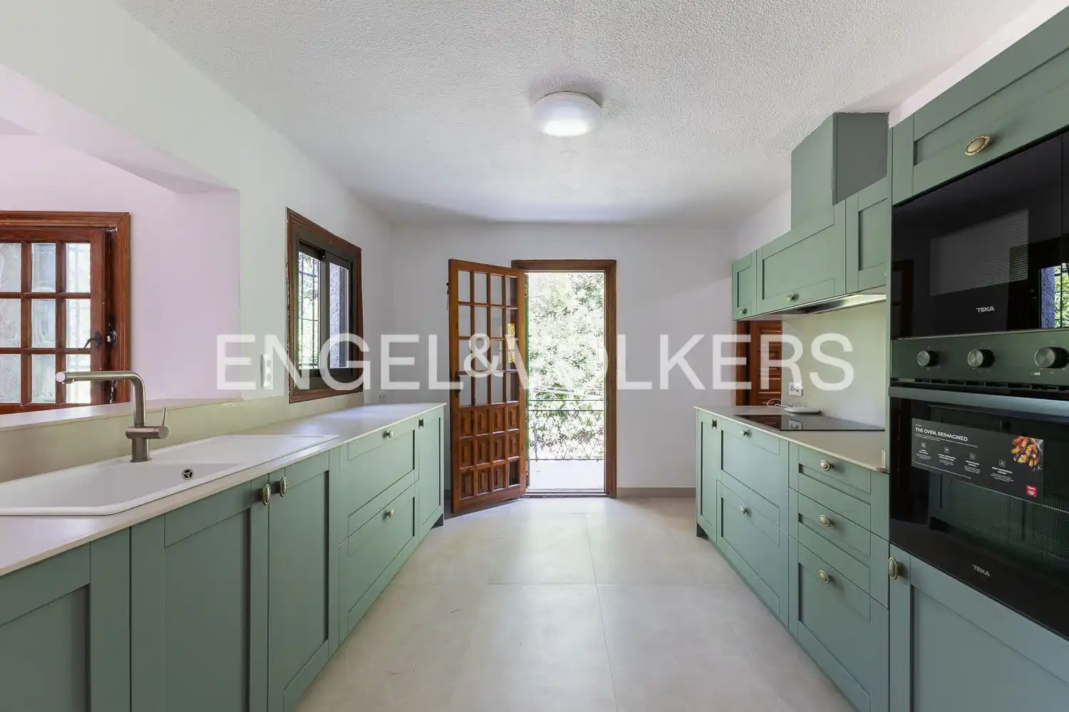 Cocina de Casa o chalet de alquiler en Paterna con Aire acondicionado, Calefacción y Jardín privado