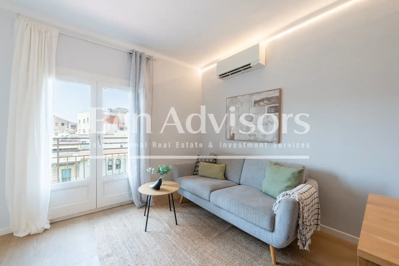 Appartamento con terrazza in vendita a Eixample