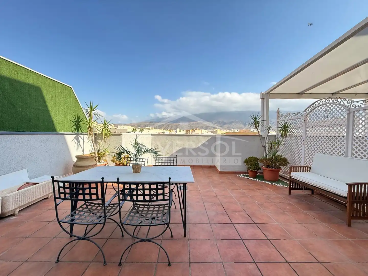 Terraza de Ático en venta en El Ejido con Aire acondicionado, Calefacción y Parquet