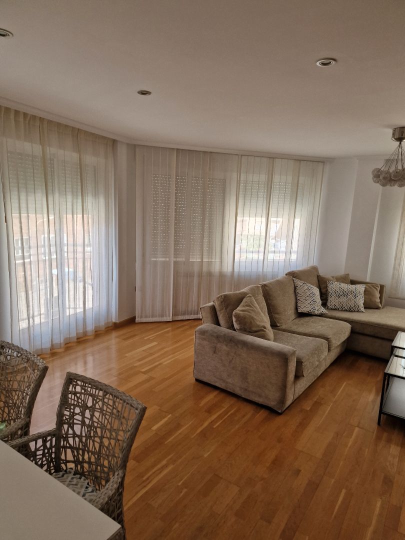 Living room of Attic for sale in  Albacete Capital  with Air Conditioner, Heating and Parquet flooring