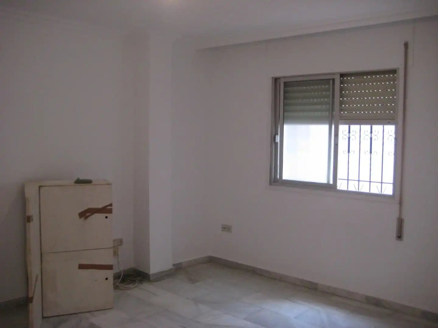 Habitación de Piso en venta en Melilla con Aire acondicionado