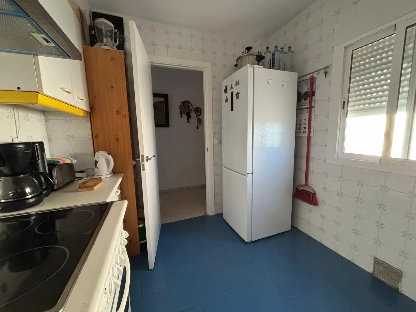 Cocina de Piso en venta en Sanlúcar de Barrameda con Aire acondicionado, Jardín privado y Amueblado