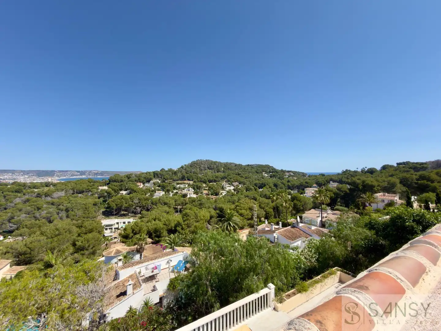 Vista exterior de Casa o xalet en venda en Jávea / Xàbia amb Aire condicionat, Calefacció i Traster