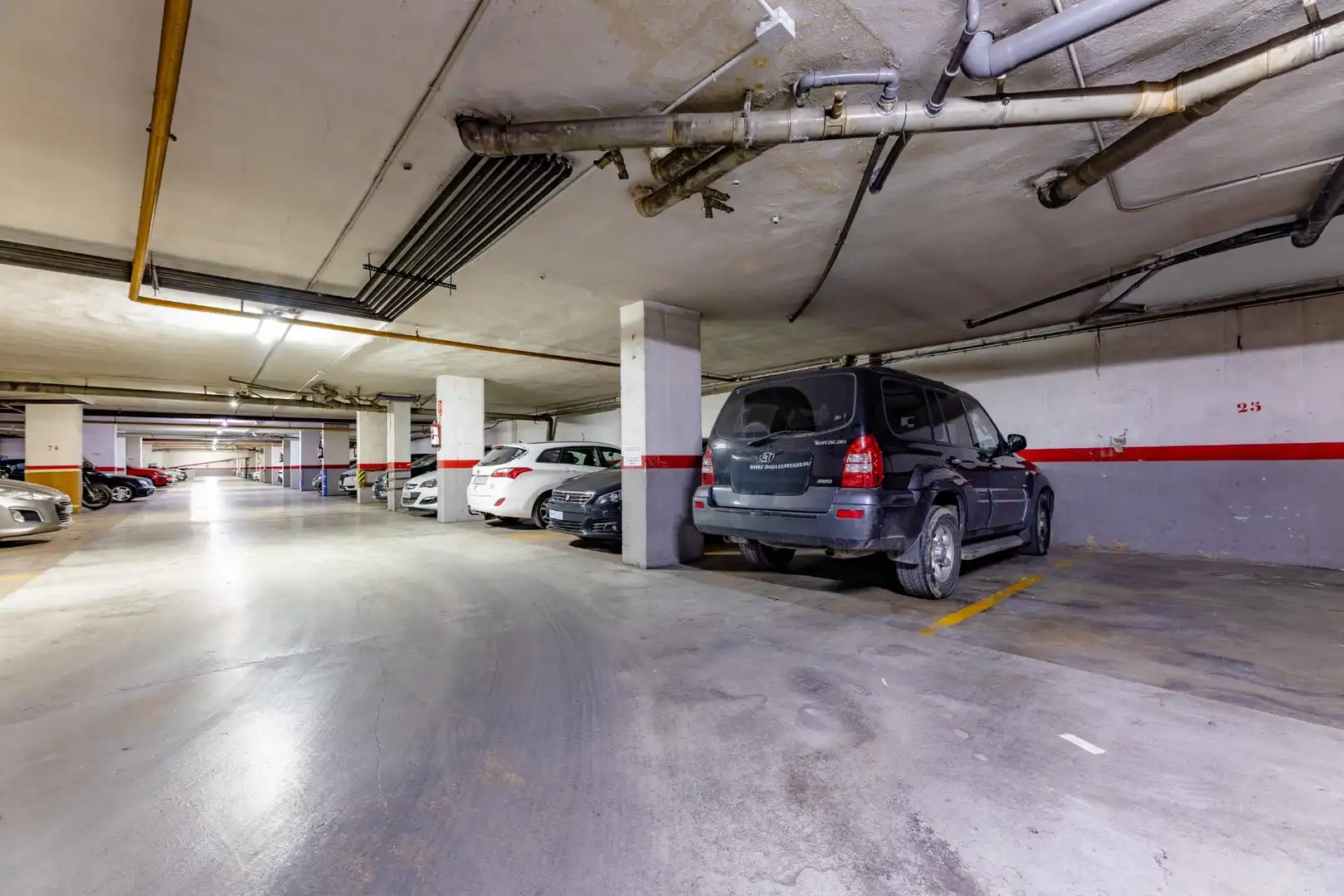 Parking de Piso en venta en Valencia con Trastero, Balcón y Alarma
