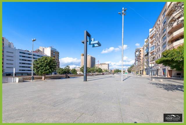 Piso en Venta en Calle ALEMANIA en Ensanche Centro - Puerto