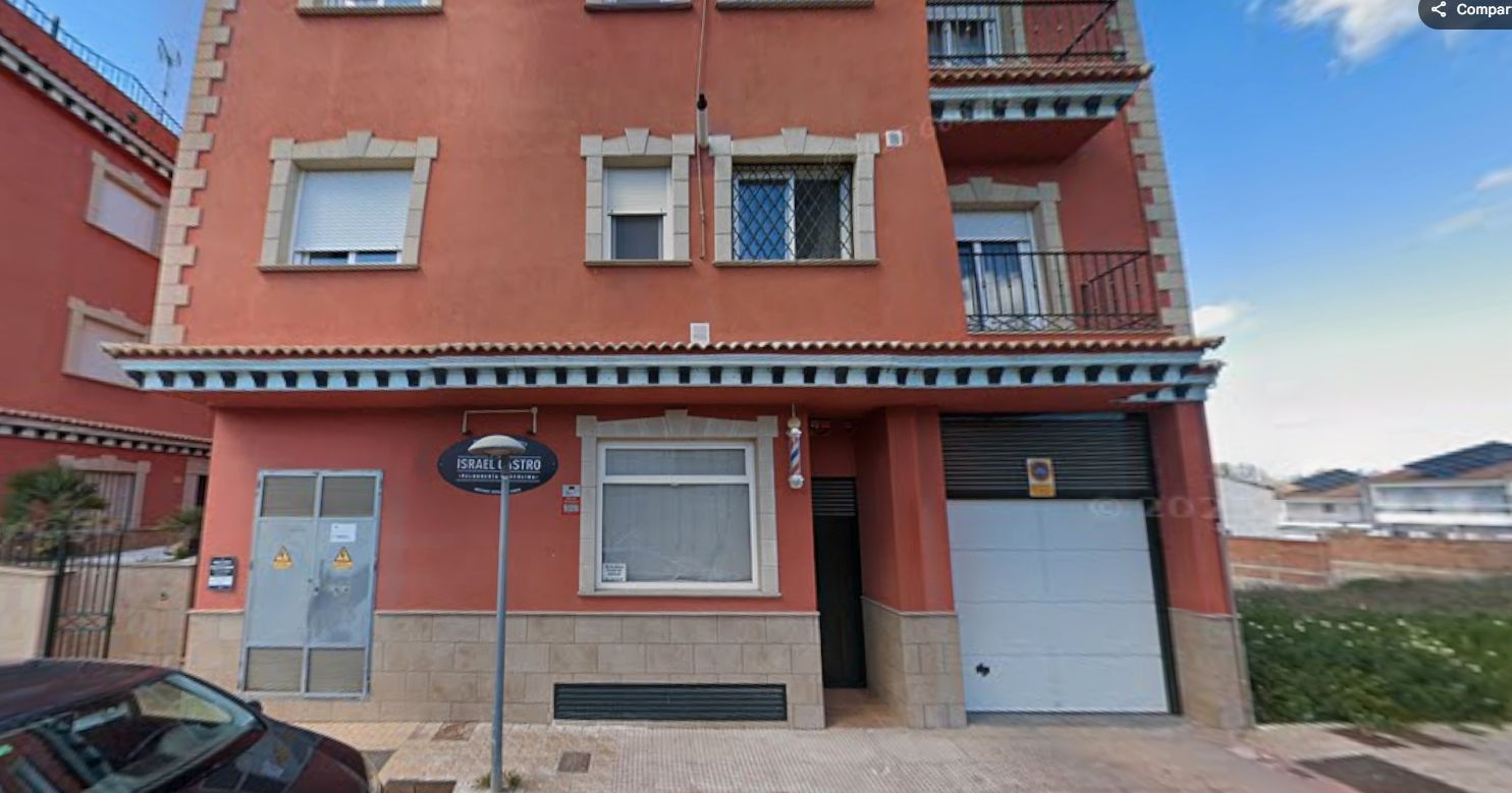 Exterior view of Garage for sale in Mengíbar  with Alarm