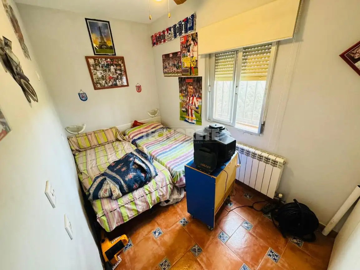 Bedroom of Houses for sale in Mora  with Air Conditioner, Heating and Private garden