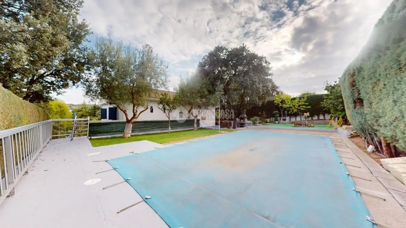 Casa en venda a El Casar