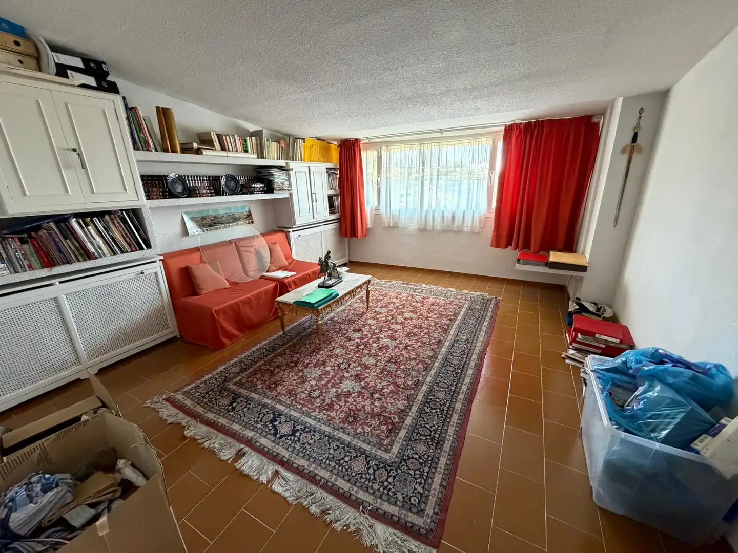 Sala de estar de Casa o chalet en venta en Torrelodones con Aire acondicionado, Calefacción y Jardín privado