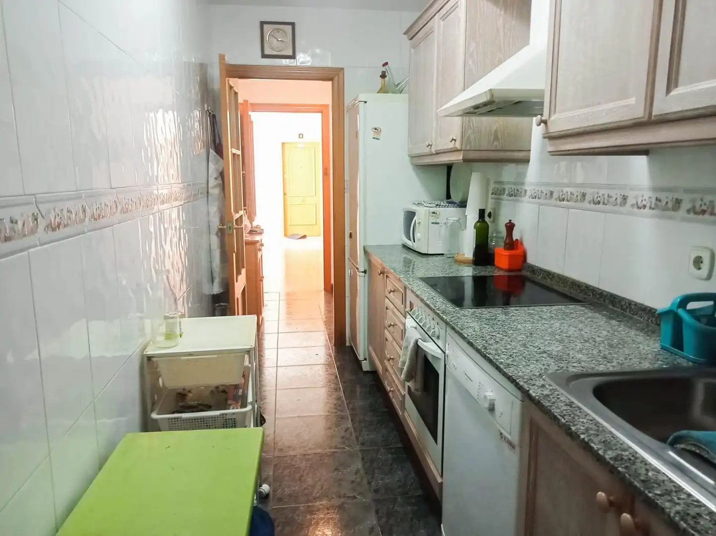 Kitchen of Flat for sale in Cunit  with Air Conditioner, Terrace and Community pool
