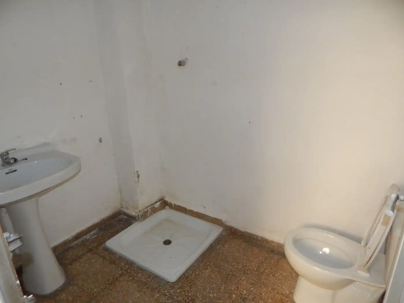 Bany de Nau industrial en venda en Aielo de Malferit