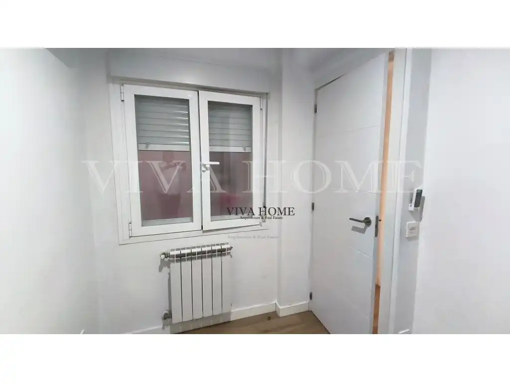 Bedroom of Flat for sale in Madrid