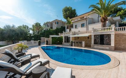 Piscina de Casa o xalet en venda en Calvià