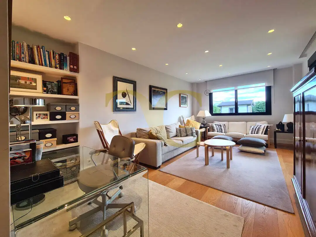 Sala de estar de Casa o chalet en venta en Siero con Calefacción, Jardín privado y Trastero