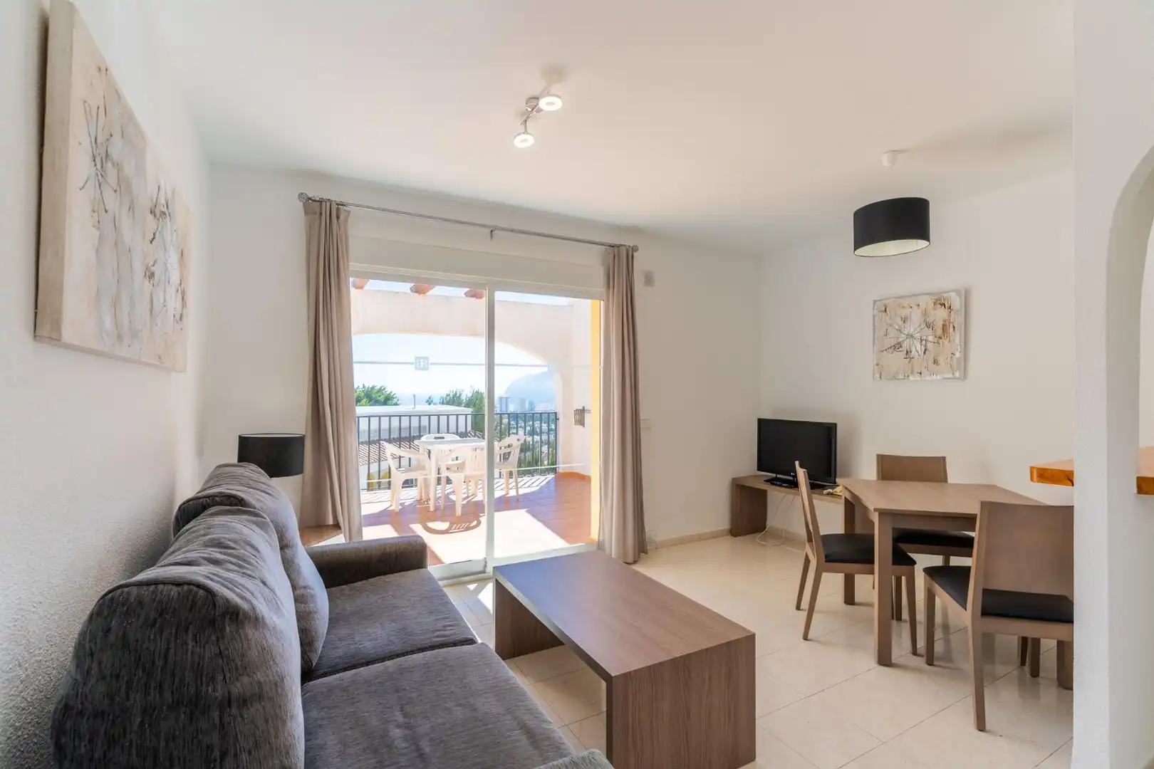 Sala d'estar de Apartament en venda en Calpe / Calp amb Aire condicionat, Terrassa i Balcó
