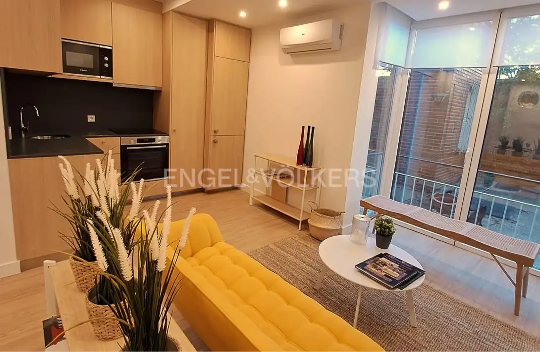 Living room of Apartments for rent in Madrid  with Air Conditioner, Heating and Furnished