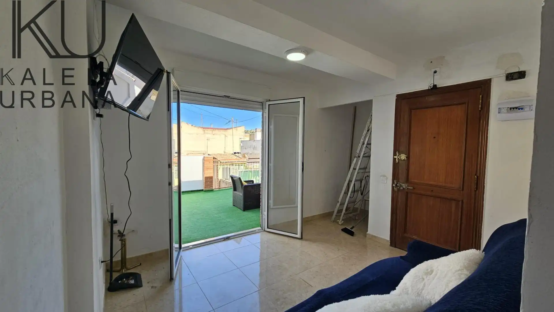 Vista exterior de Ático en venta en Alicante / Alacant con Terraza