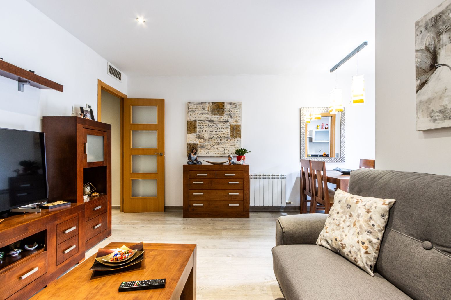 Living room of House or chalet for sale in Terrassa  with Air Conditioner, Heating and Terrace