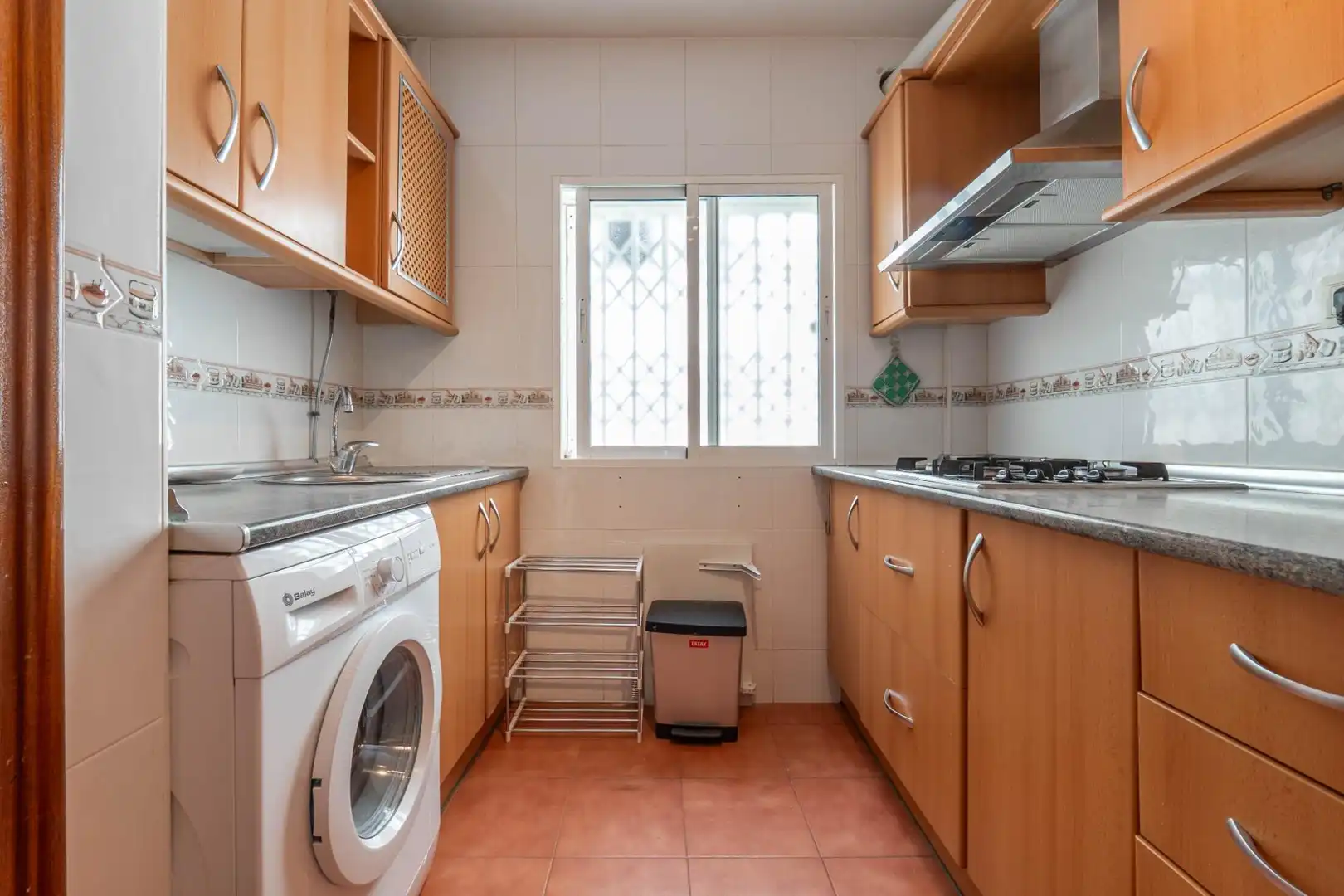 Cocina de Piso en venta en Granada con Aire acondicionado y Amueblado