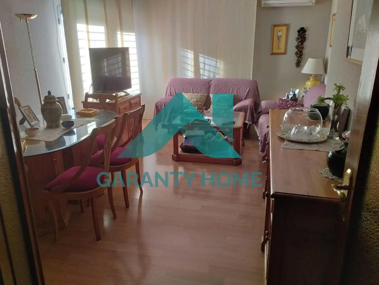 Sala d'estar de Casa o xalet en venda en Cáceres amb Aire condicionat, Calefacció i Terrassa