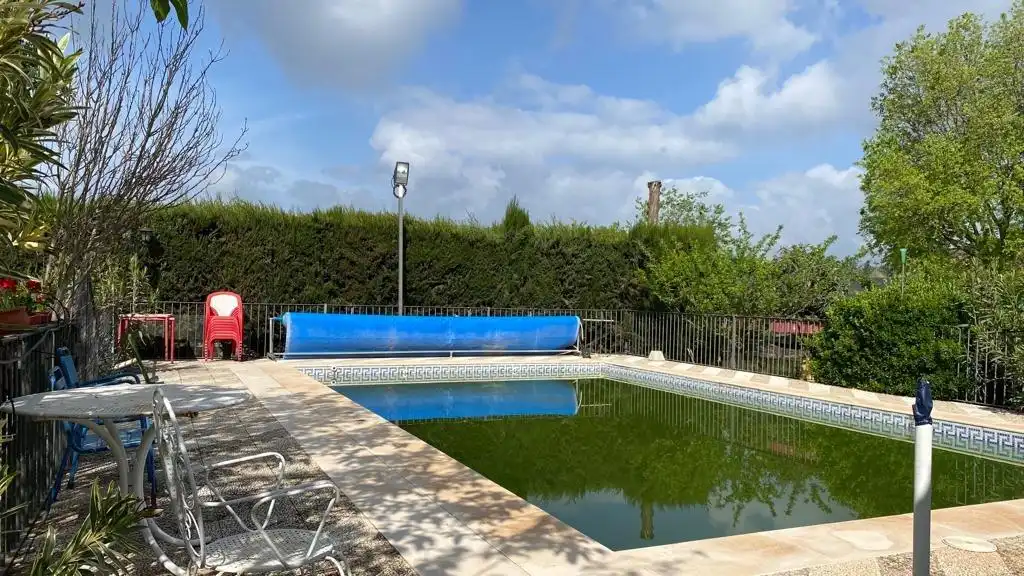 Piscina de Finca rústica en venta en Baena con Jardín privado, Terraza y Piscina