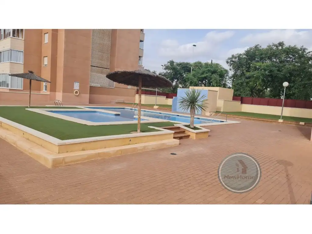 Piscina de Casa o chalet en venta en Elche / Elx con Aire acondicionado, Terraza y Balcón