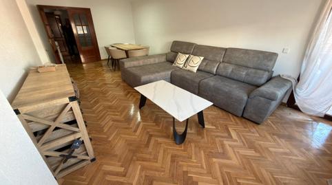 Foto 2 de Piso de alquiler en Calle Rafael López de Haro, 25, Centro, Cuenca Capital