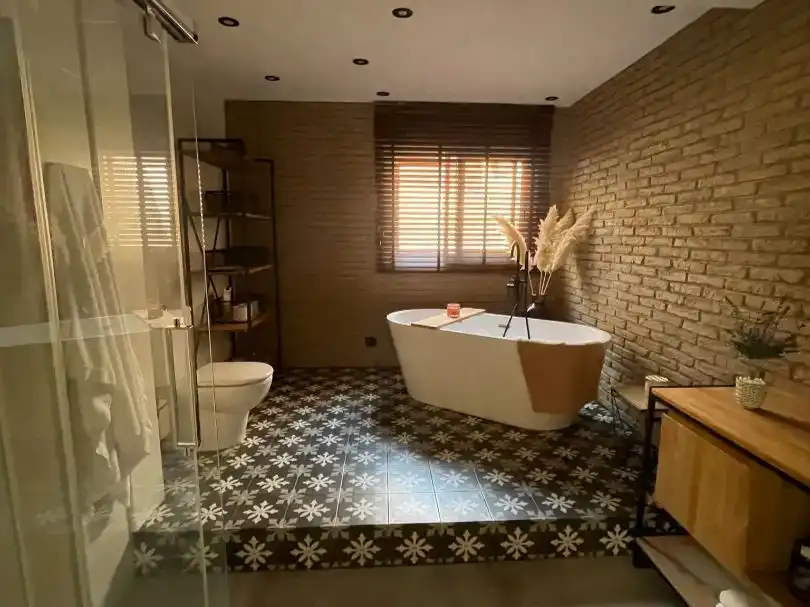 Bany de Casa adosada en venda en Gandesa amb Aire condicionat, Jardí privat i Traster