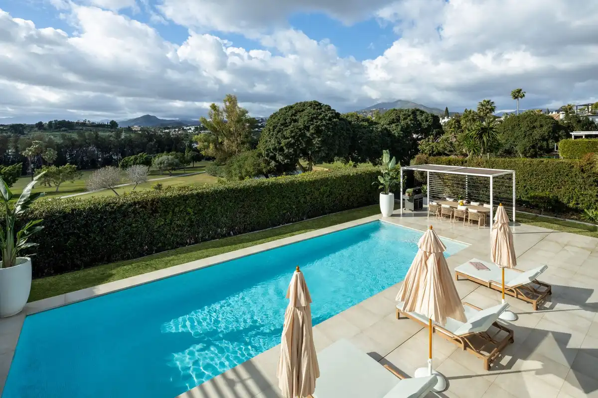 Chalet con piscina en venta en Nueva Andalucía, imagen 12