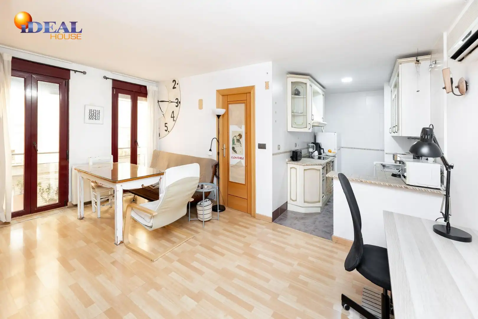 Apartament amb terrassa en venda a Centro, imagen 3