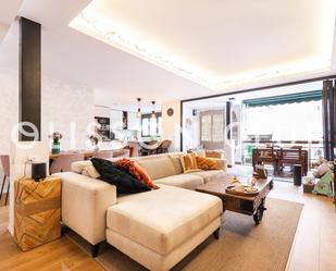 Living room of Flat for sale in  Madrid Capital  with Air Conditioner and Heating