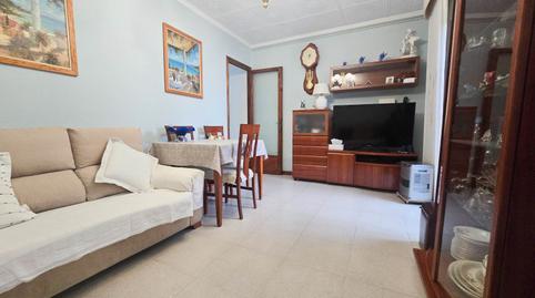 Foto 5 de Casa adosada en venda a Ajuntament-Maragall, Barcelona