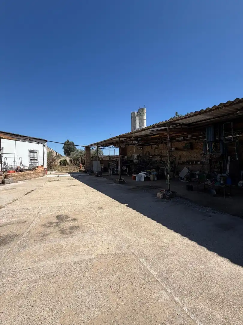 Finca rústica en venda en Utrera