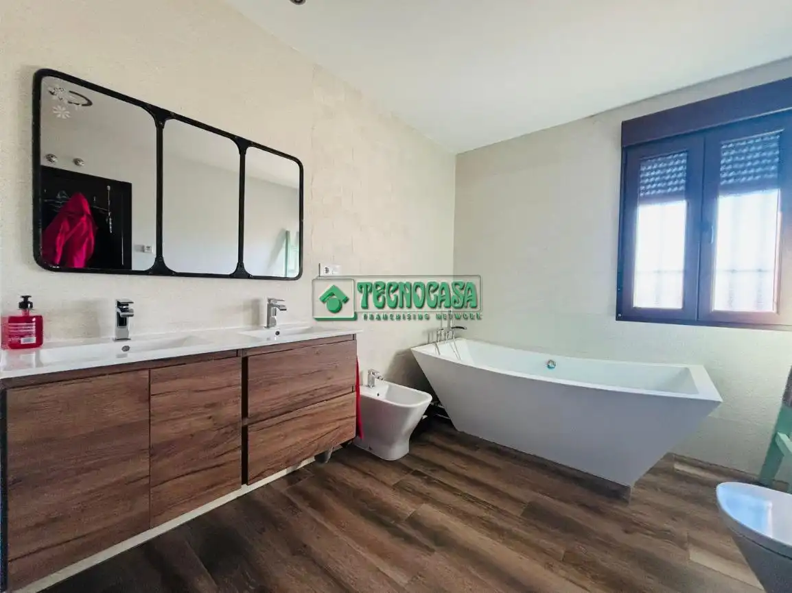 Casa amb piscina en venda a Casarrubios del Monte pueblo, imagen 17