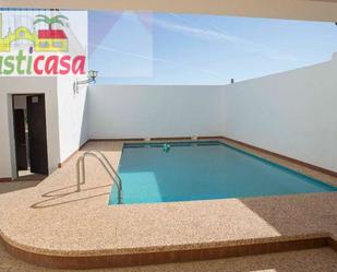 Piscina de Casa o xalet de lloguer en Bailén amb Terrassa i Moblat