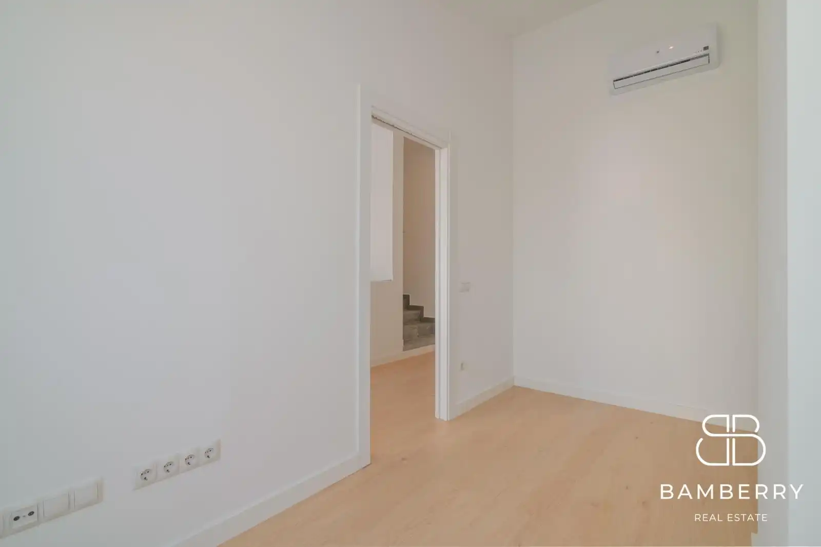Àtic en venda en Sant Boi de Llobregat amb Parquet