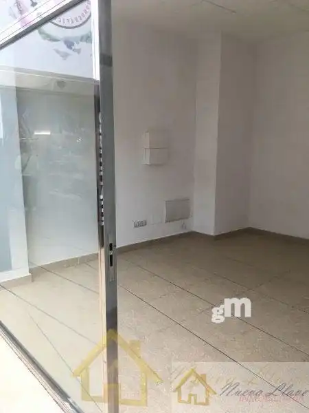 Ufficio in affitto a REINA