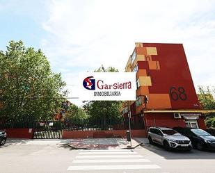 Exterior view of Flat for sale in  Madrid Capital  with Heating