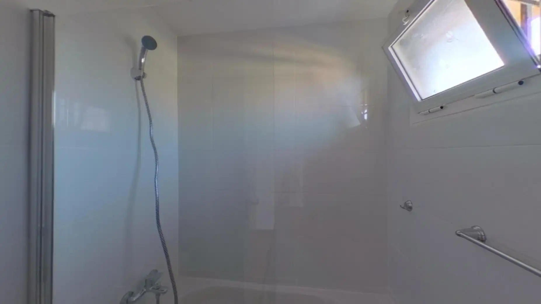 Baño de Estudio en venta en Torremolinos con Piscina comunitaria