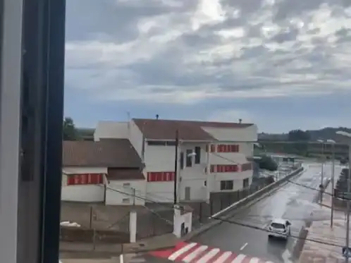 Vista exterior de Pis de lloguer en La Llosa amb Aire condicionat